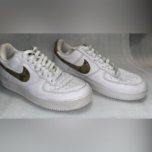 Nike Low Top Sneakers A01635 100 Nike Air Force 1 Low “Ivory Snake